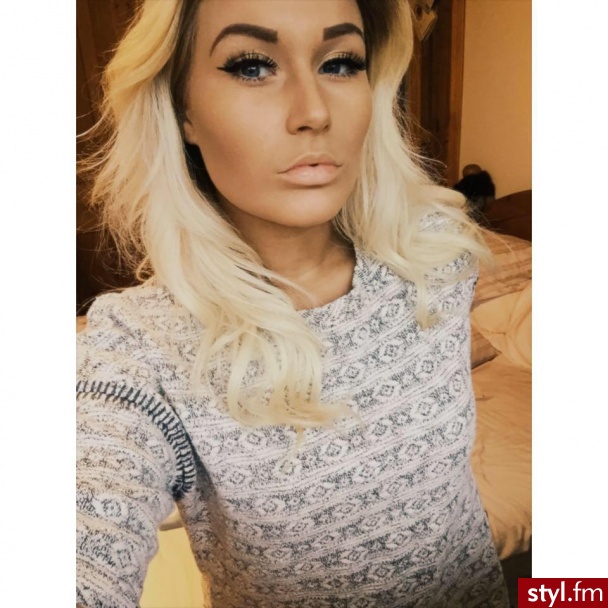 Blond Rozpuszczone Kręcone Na co dzień Średnie Fryzury