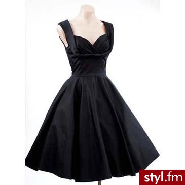 Sukienki Moda