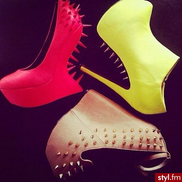 Pozostałe Buty Moda