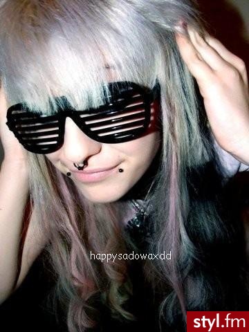 Średnie Fryzury