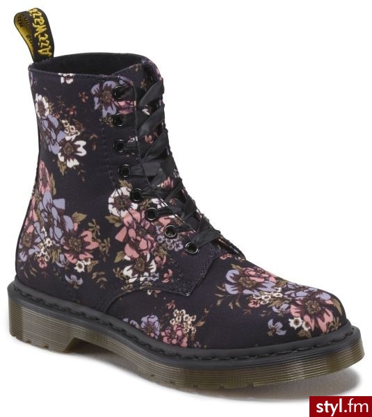 Glany Buty Moda