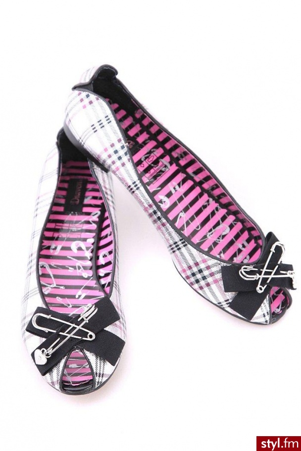 www.hottopic.com - Pozostałe Buty Moda