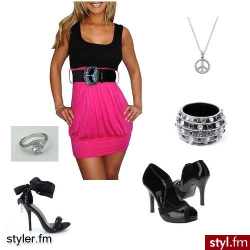 Hmmm...<3. Może troszke nie pasują do sb rzeczy...ale cóż...;p - Styler