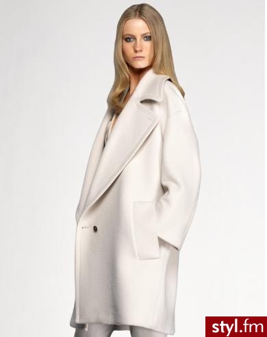 płaszcz Gucci. płaszcz Gucci. Cena: około 13 293 zł
Kupisz w sklepie Saks Fifth Avenue. - Pozostałe Ciuchy Moda