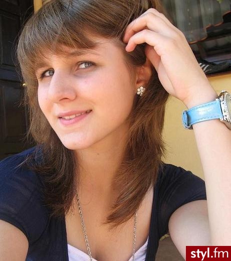 Średnie Fryzury