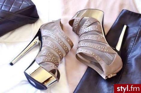 Szpilki Buty Moda