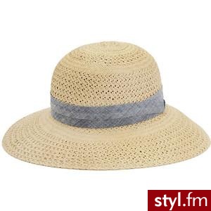 Wide Brim Beach Hat - Polyvore. Pobrano ze strony: http://www.polyvore.com/cgi/thing?id=31943172 - Nakrycia głowy Dodatki Moda