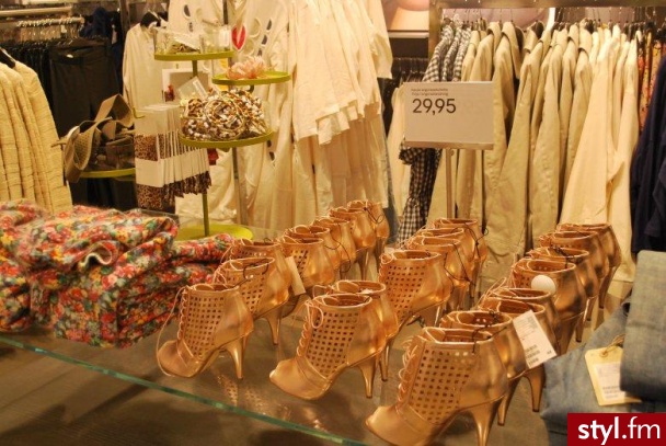 Pozostałe Buty Moda