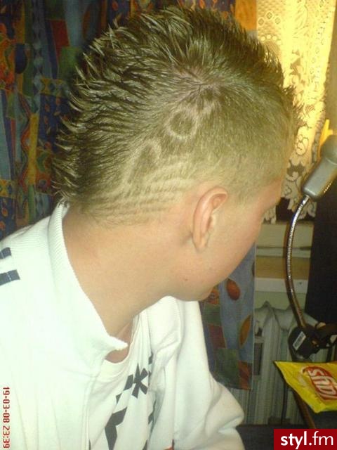 z drugiej strony:) - Punk Rock Alternatywne Średnie Fryzury