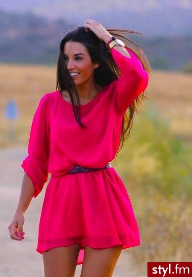Sukienki Moda
