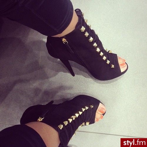 Szpilki Buty Moda