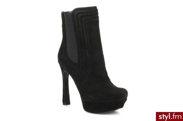 Guess PÓŁBUTY I BOTKI ABRIELLE BY GUESS (Czarny) - Botki Buty Moda