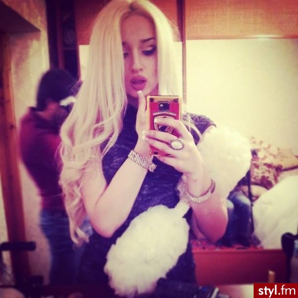 Blond Rozpuszczone Kręcone Na co dzień Długie Fryzury
