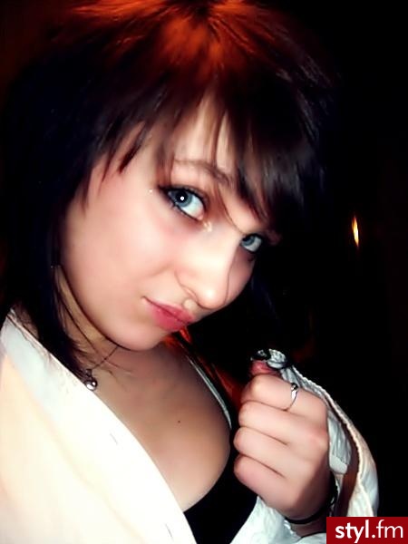 Średnie Fryzury