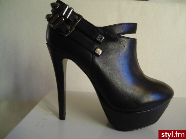 Pozostałe Buty Moda