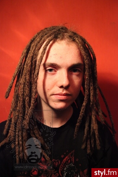 Dready http://www.dread-zone.pl - Dredy Alternatywne Średnie Męskie Fryzury