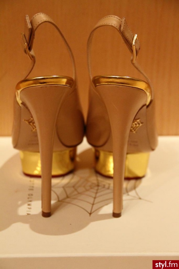 Szpilki Buty Moda