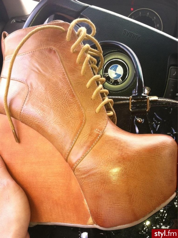 Koturny Buty Moda