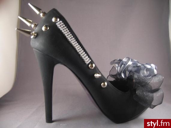 Pozostałe Buty Moda