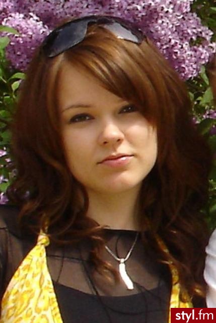Średnie Fryzury