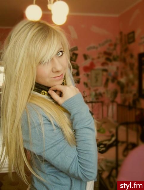 Blond Rozpuszczone Proste z grzywką Na co dzień Długie Fryzury