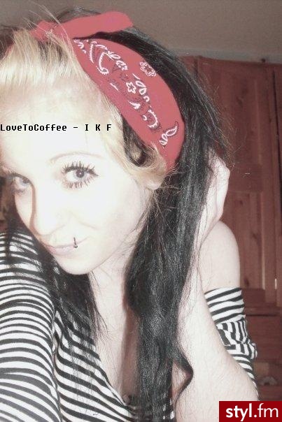 From FACEBOOK. Yeaah, this gurl is pretty. - Długie Fryzury