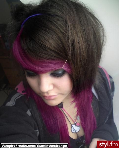EMO Alternatywne Średnie Fryzury