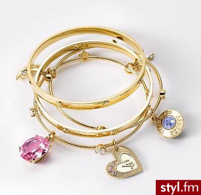 Śliczna i niezwykle dziewczęca bransoletka od Victoria’s Secret. :) Cena: $42 - Pozostałe Dodatki Moda
