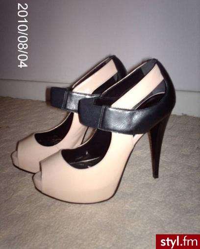 Pozostałe Buty Moda