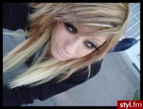 EMO Alternatywne Średnie Fryzury