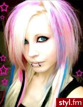:) - EMO Alternatywne Średnie Fryzury