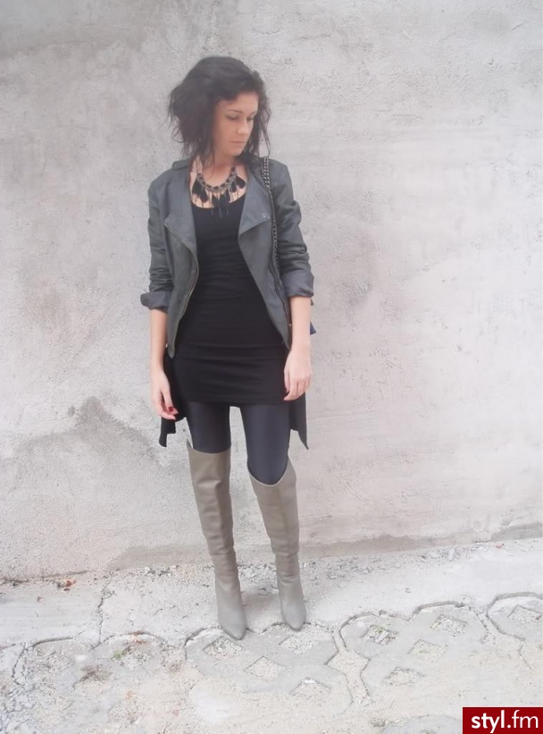 Jeżeli zdjęcie znajduje się już w galerii poproszę o link - Moda uliczna Inne Moda