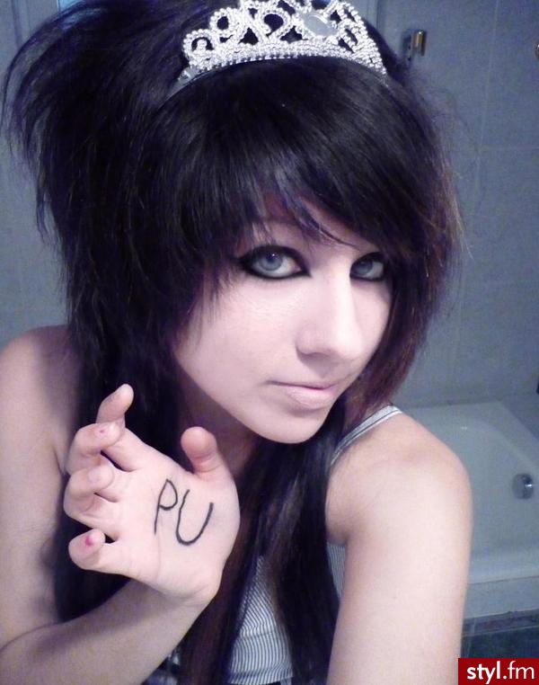 EMO Alternatywne Średnie Fryzury