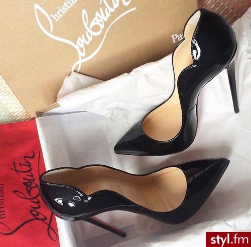 Inspiracje modowe: http://klaoudyna.blogspot.com/ - Czółenka Buty Moda