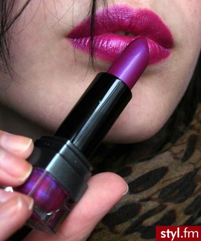 NYX Black Label Lipstick - Orchid - Dzienne Makijaże