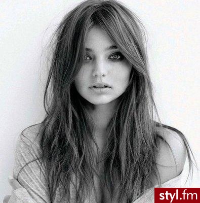 Miranda Kerr - Długie Fryzury