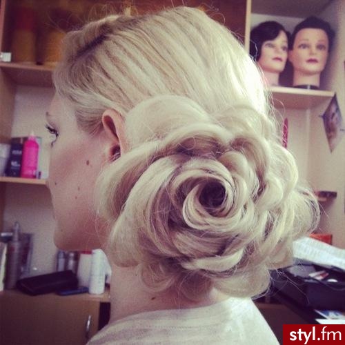 Blond Upięcie Proste Na co dzień Długie Fryzury