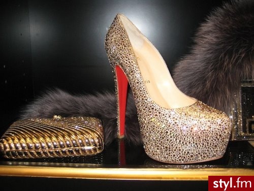 Szpilki Buty Moda