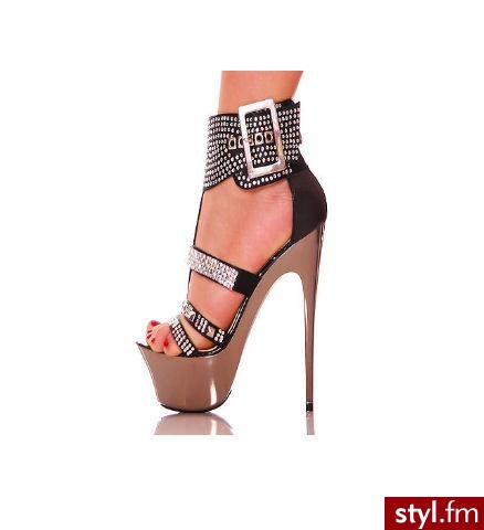 Pozostałe Buty Moda