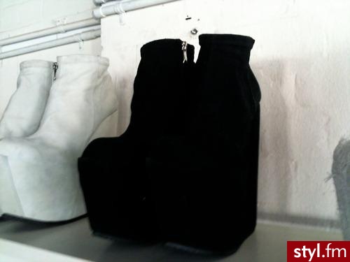 Pozostałe Buty Moda