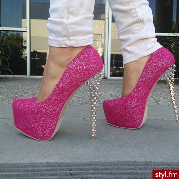 Szpilki Buty Moda
