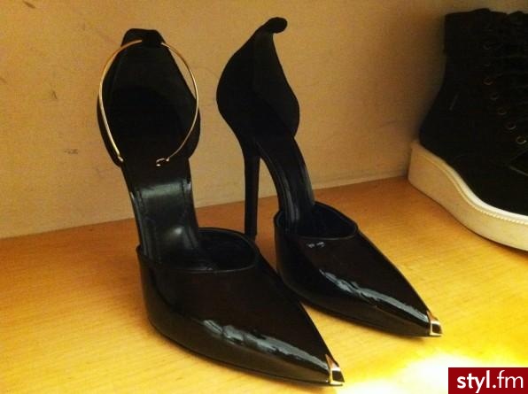 Givenchy - Szpilki Buty Moda
