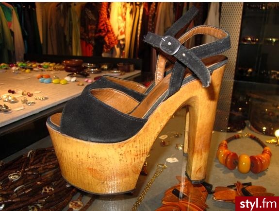 Pozostałe Buty Moda