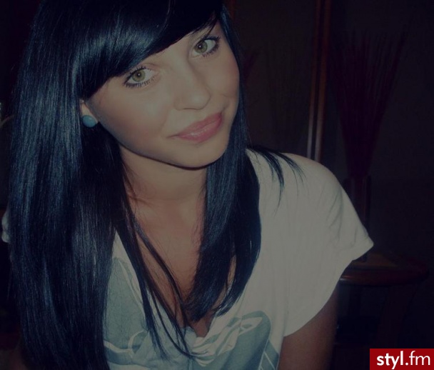 Średnie Fryzury