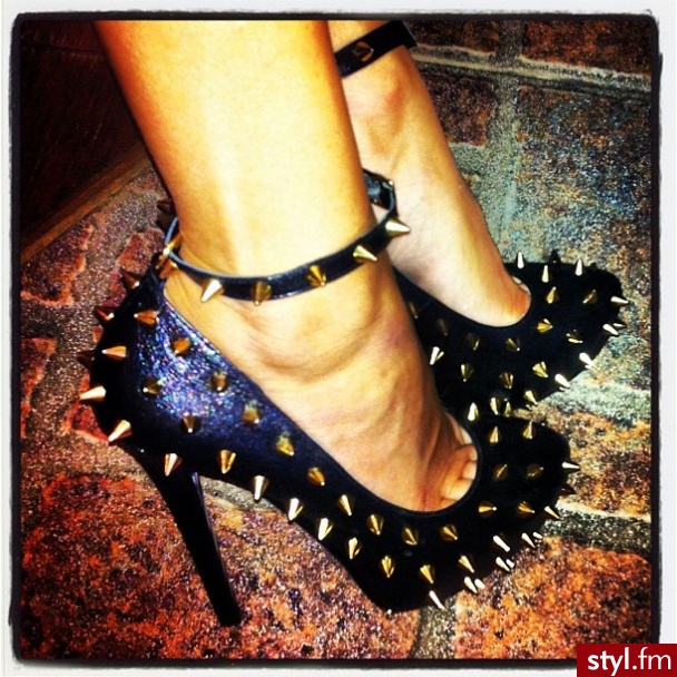 Szpilki Buty Moda