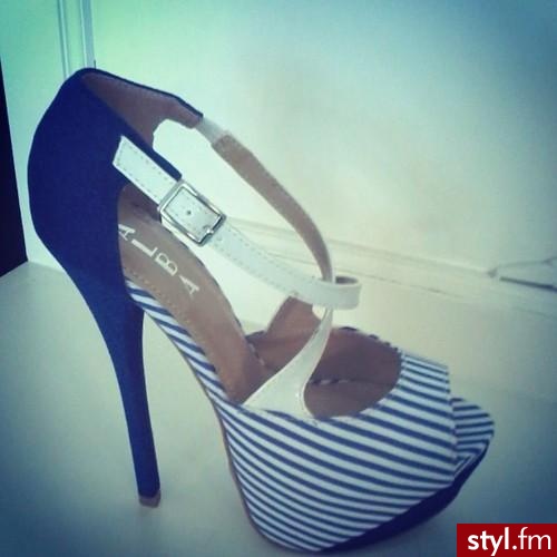 Szpilki Buty Moda