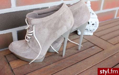 Szpilki Buty Moda