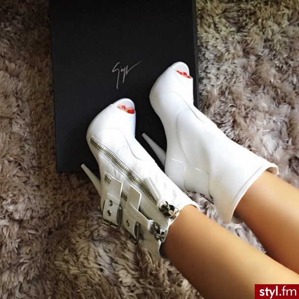 Szpilki Buty Moda