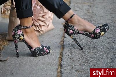 Pozostałe Buty Moda