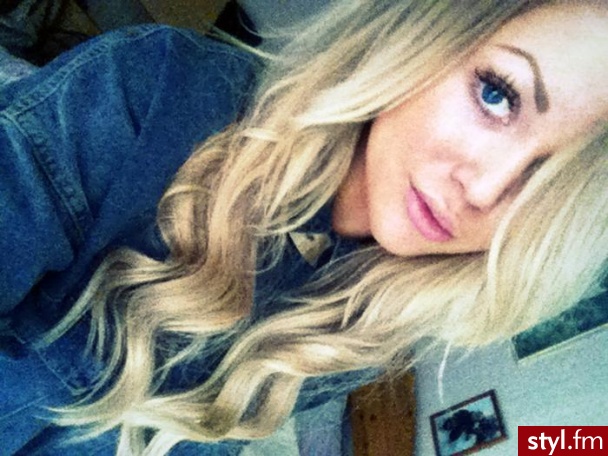 Blond Rozpuszczone Kręcone Na co dzień Długie Fryzury